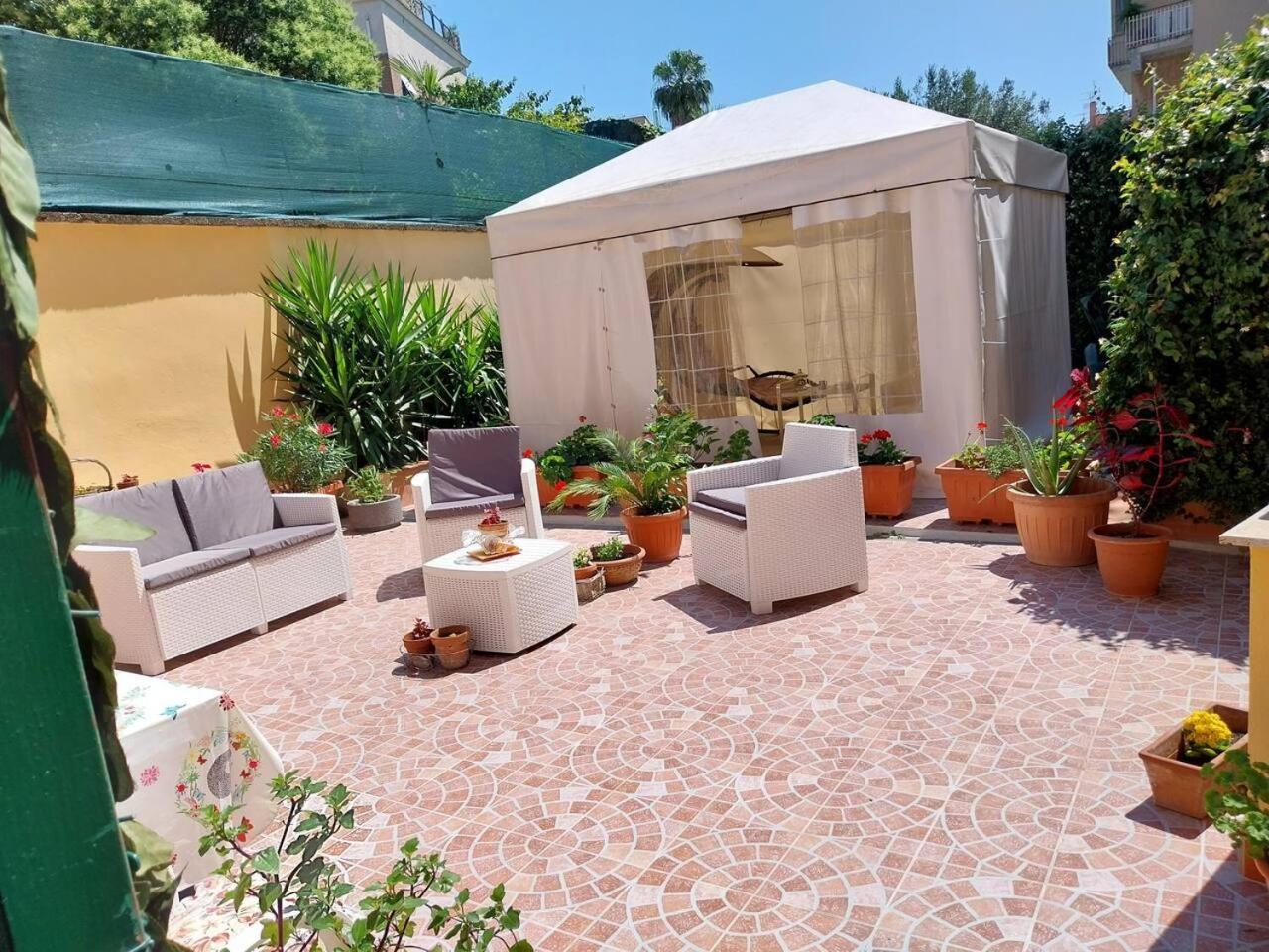 Апартаменти Il Giardino Di Marimar Екстер'єр фото